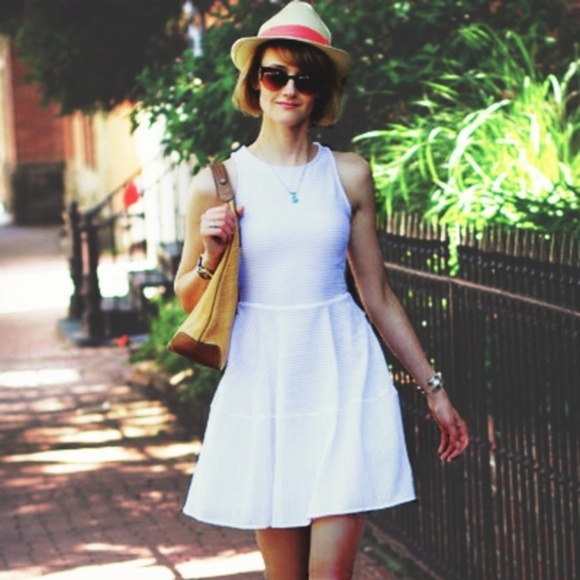 BCBGMaxAzria Dresses & Skirts - BCBG Max Azria White Cassandra Dress